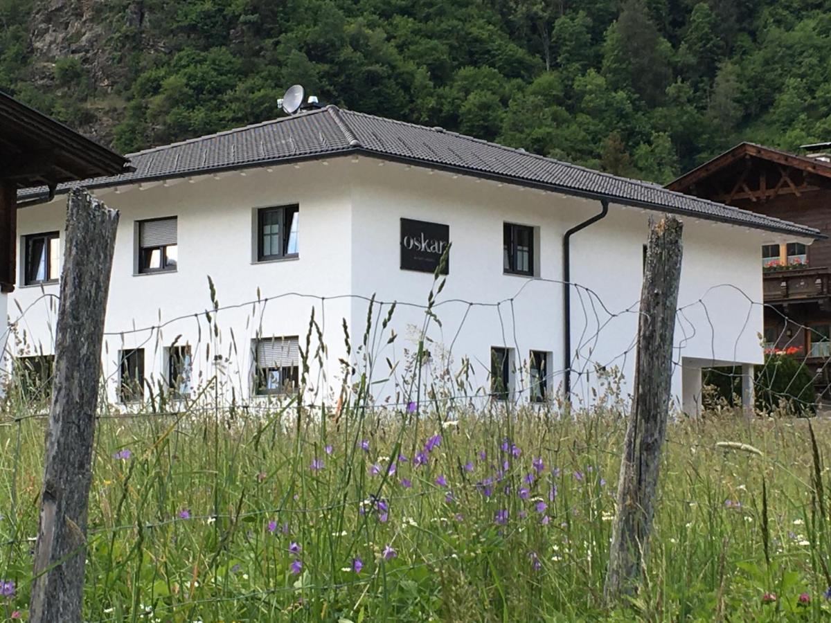 Oskar Apartments Neustift im Stubaital Esterno foto